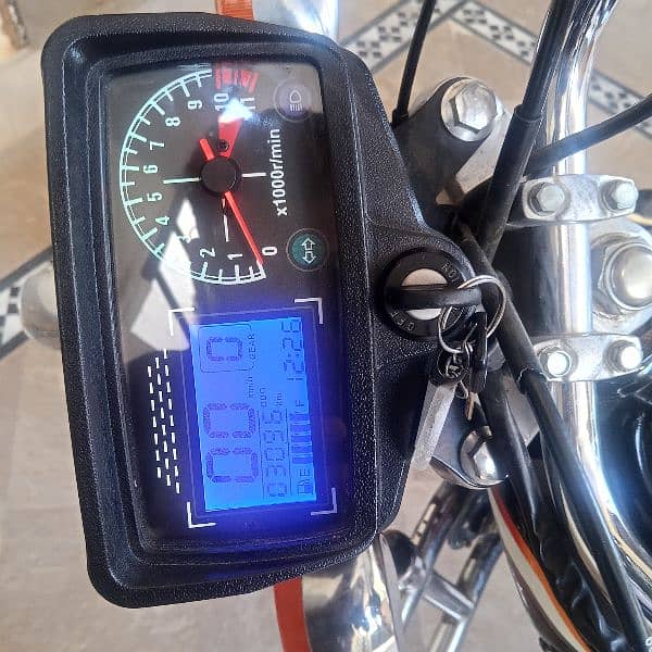 Honda 125 Digital Meter 1