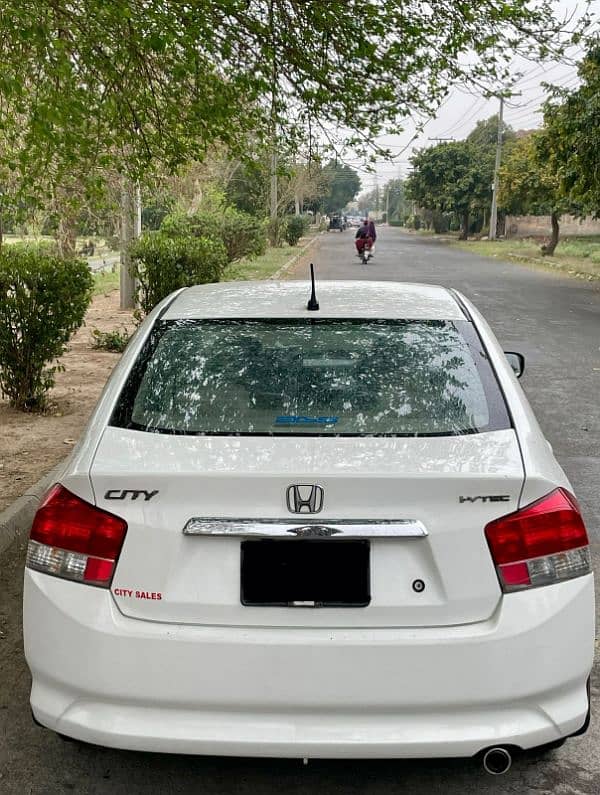 Honda City IVTEC 2014 3