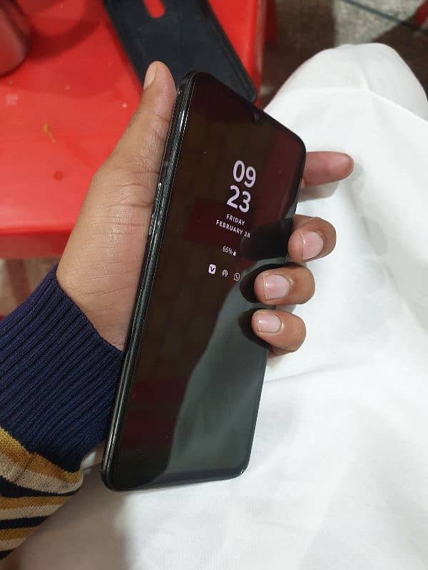 One plus 6t 8/128 0