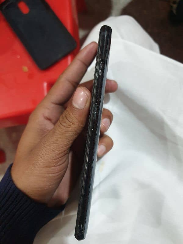 One plus 6t 8/128 2