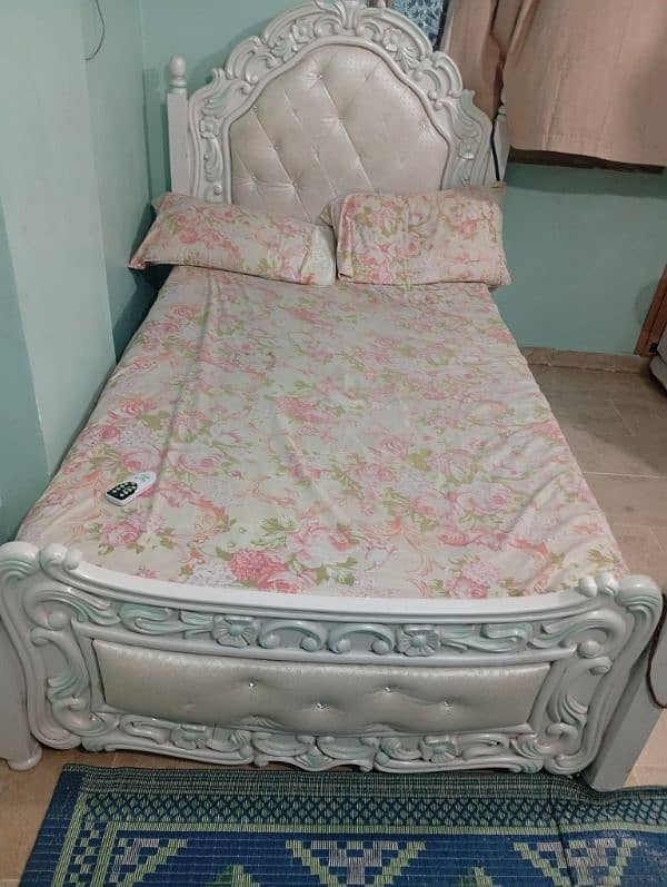 bed for sell 1