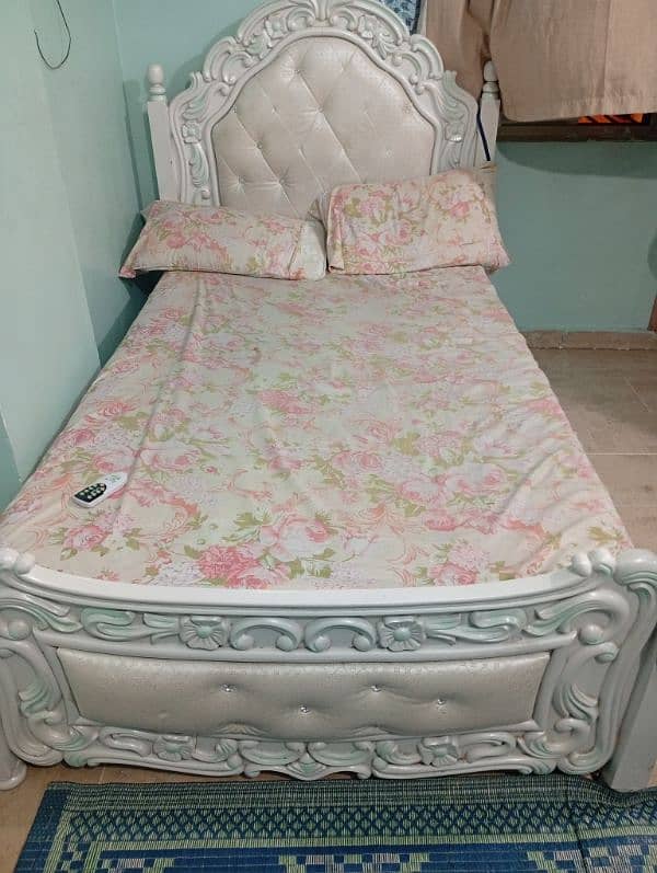 bed for sell 5