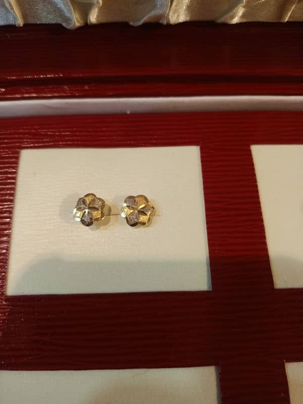 22k Gold Tops 1