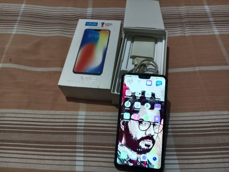 Vivo v9 condion 10/8 5