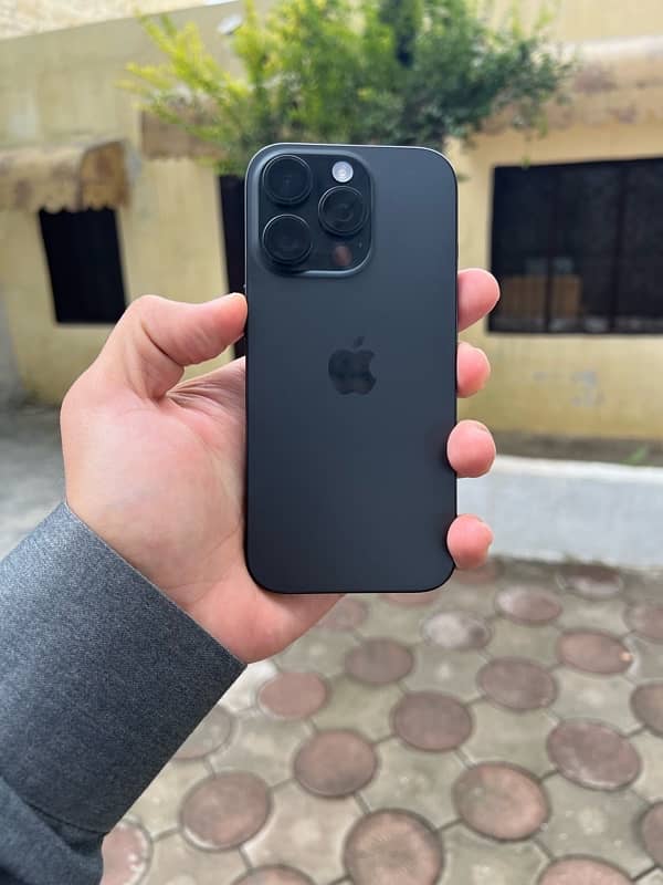 iPhone 16pro 128GB jv 0