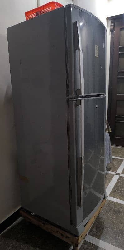 Dawlance Refrigerator 0