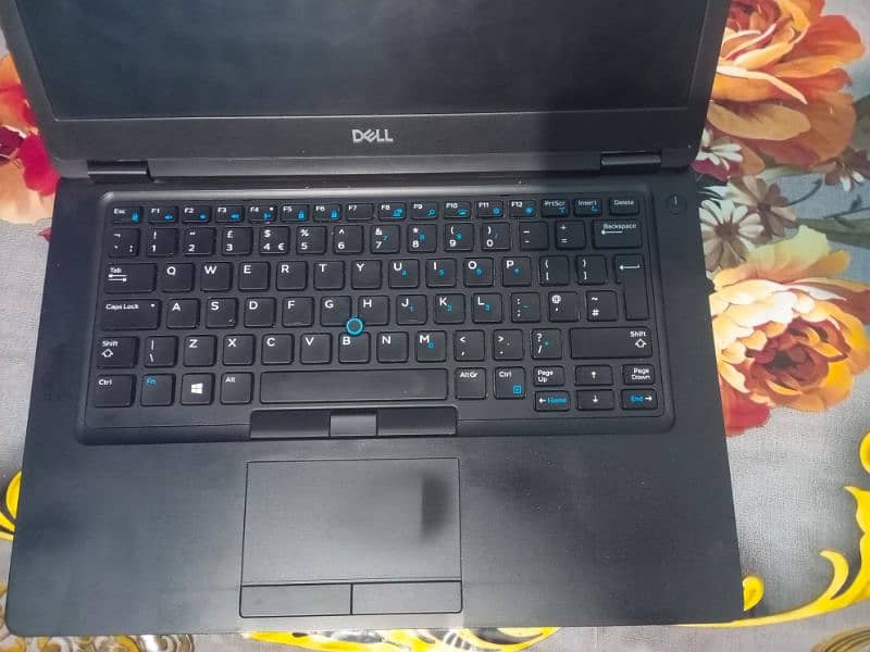 Dell latitude i5 8th Generation | 5490 1