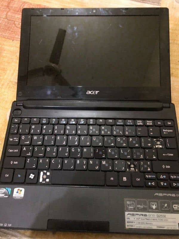 Acer Aspire One 4