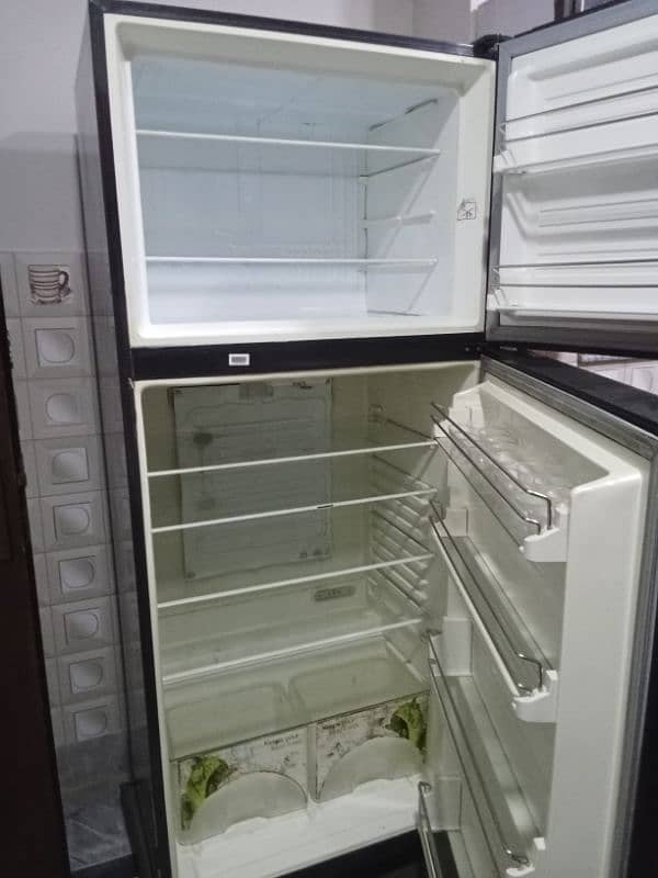 Dawlance refrigerator 3