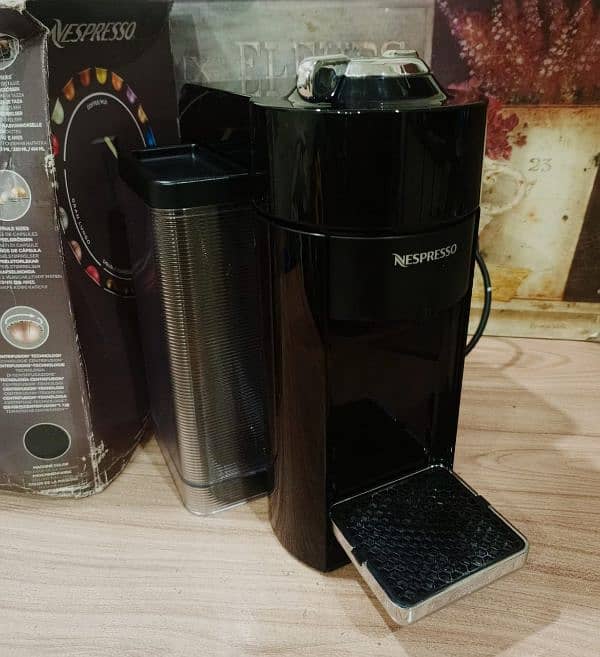 Nespresso Vertuo Coffee & Espresso Maker 3