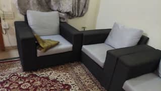 7 seater sofa with central table