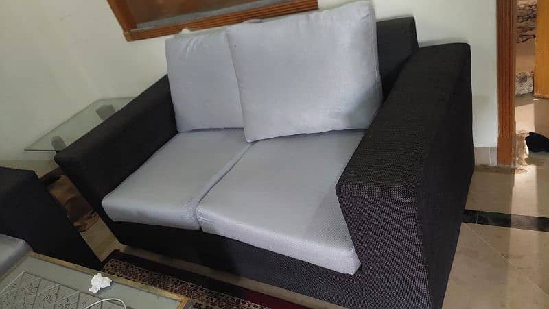 7 seater sofa with central table 2