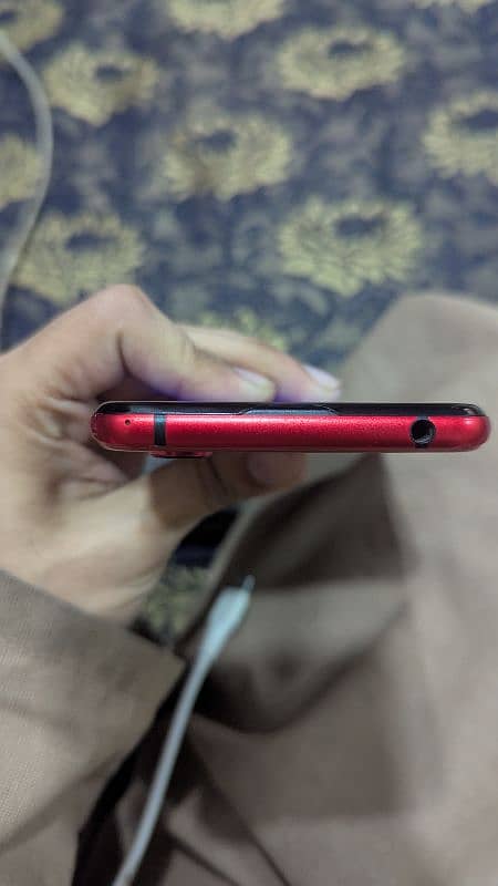 Aquos R3 6/128 Non PTA (7/10 Condition)  (Aquas, Aqous R2) 2