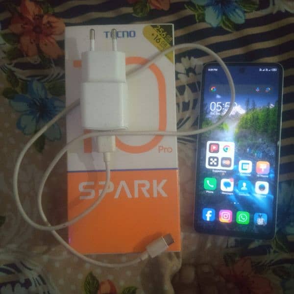 Tecno spark 10 pro 8+8/256 1