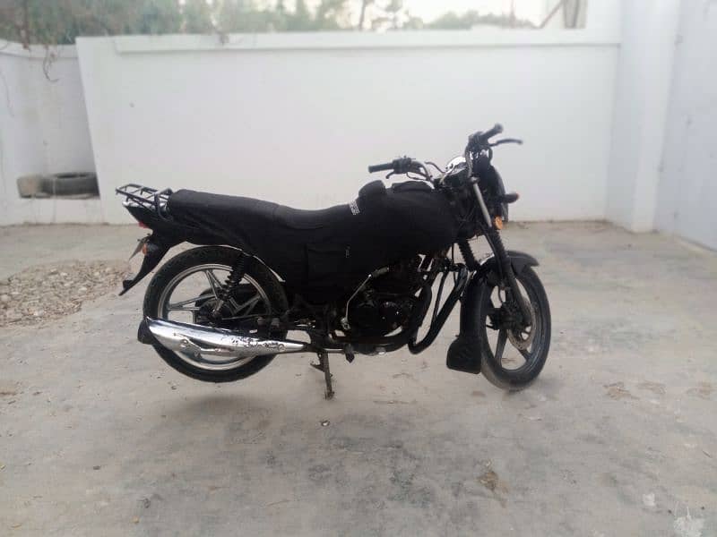 Suzuki gr 150 1