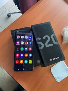 Samsung S10 Ultra mobile 12/128gbContact on WhatsApp 0332/7451/174