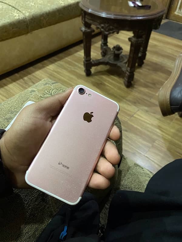 iphone 7 128gb pta approved 0