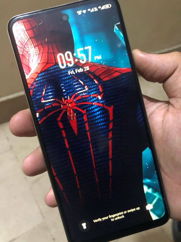 infinix hot 40i 8+8/128 3