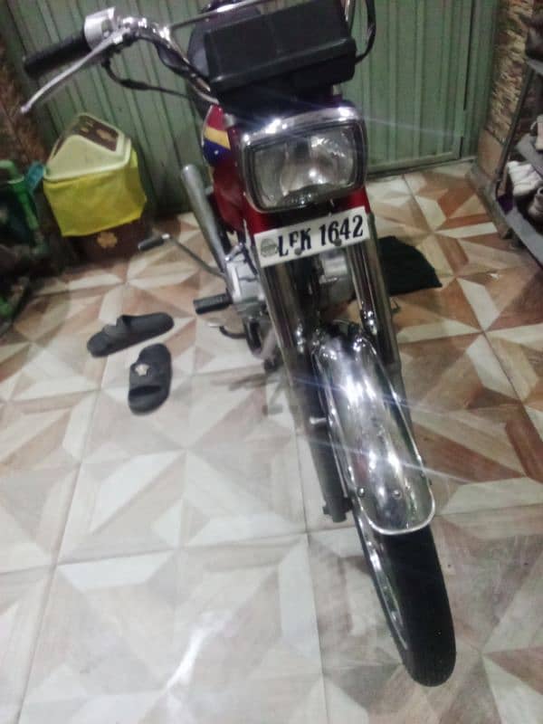 honda 125 2009 model lush condition engine was bht fit koi awaz nhi ha 0