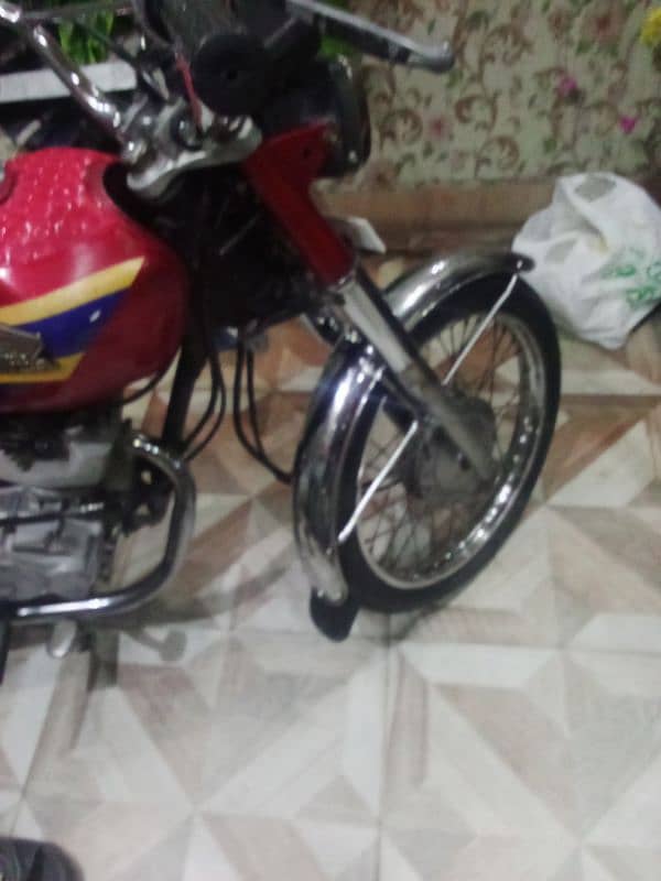 honda 125 2009 model lush condition engine was bht fit koi awaz nhi ha 6