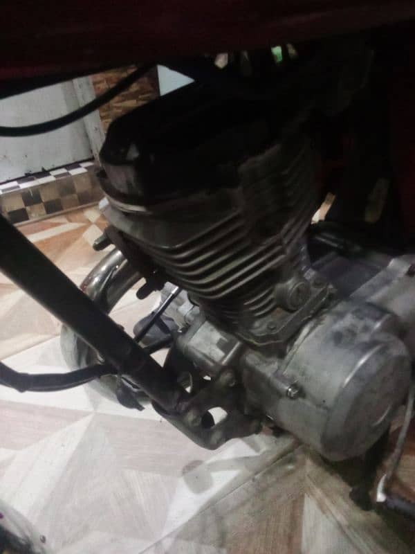 honda 125 2009 model lush condition engine was bht fit koi awaz nhi ha 7