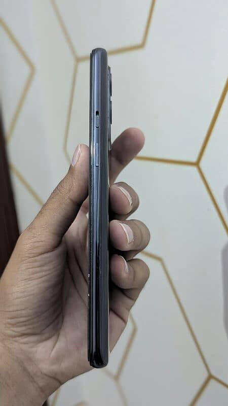 OnePlus 9 ( Page Approved ) 2