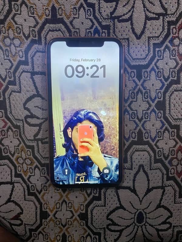 iphone xR lush condition for sale 6