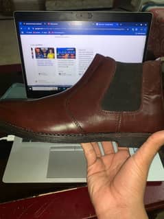 DEVOGUE chelsea shoes brand new