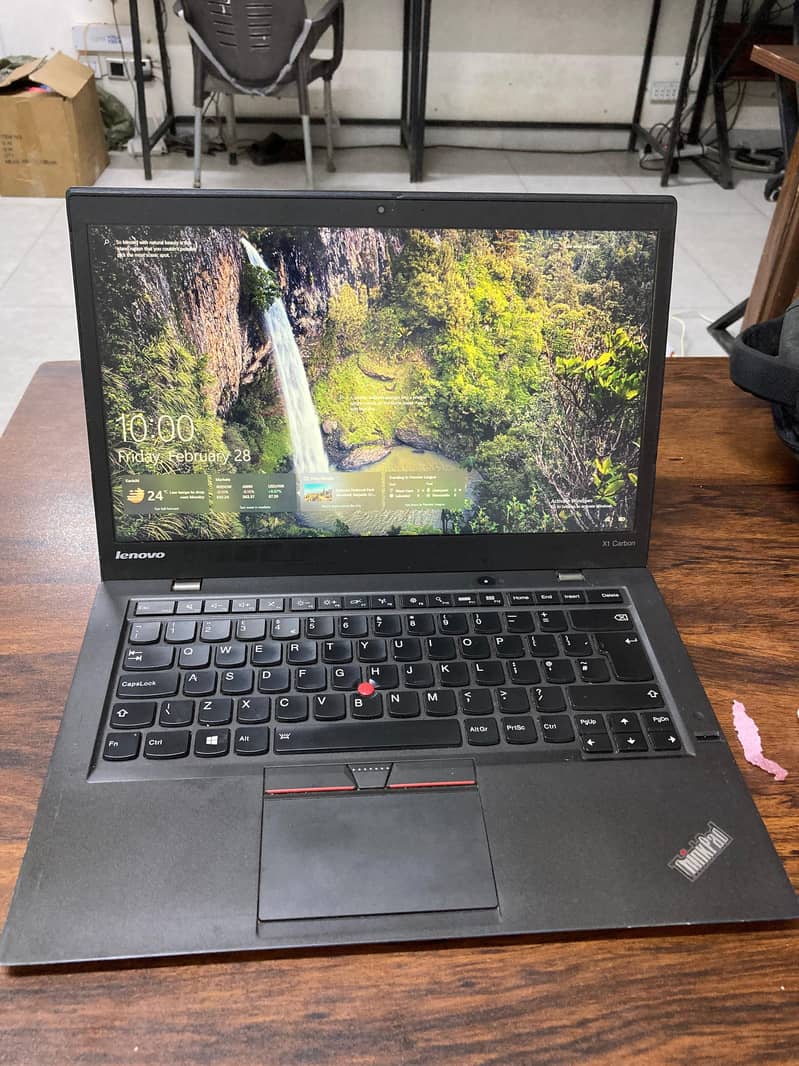 Lenovo X1 carbon I5 5th gen 0