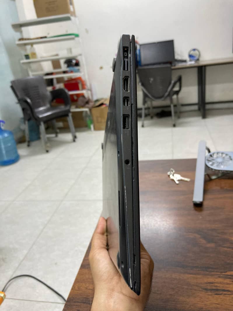 Lenovo X1 carbon I5 5th gen 2