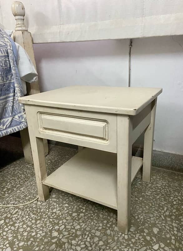 White bed with bedside tables 3