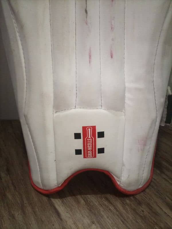 Used Cricket Batting Pads – Excellent Condition | Rs. 3000 (Fixed) 2