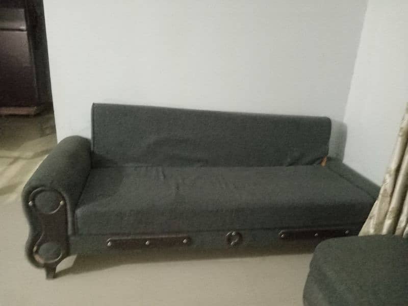 want to sale sofa set 1