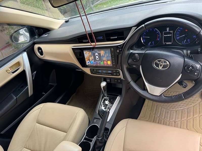 Toyota Altis Grande 2019 4