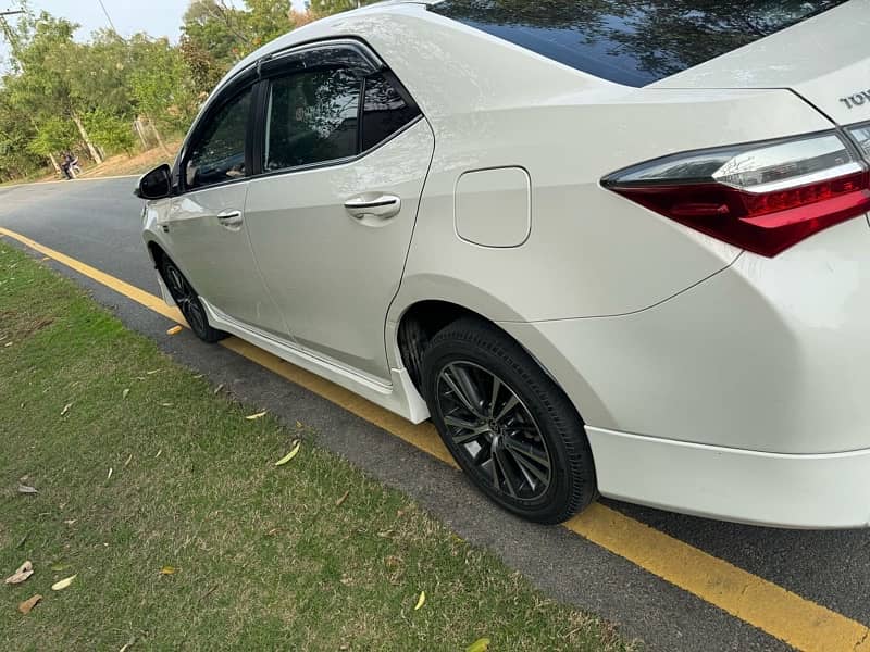 Toyota Altis Grande 2019 7