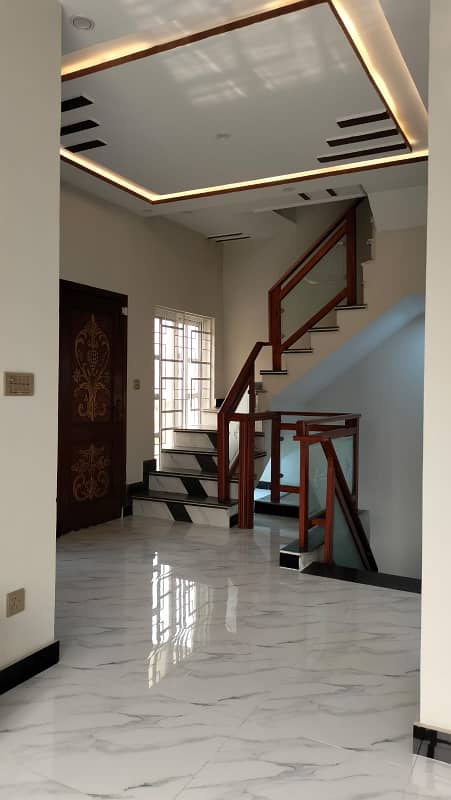 5 Marla Brand New Luxury House For Rent in Bahria Orchard 17