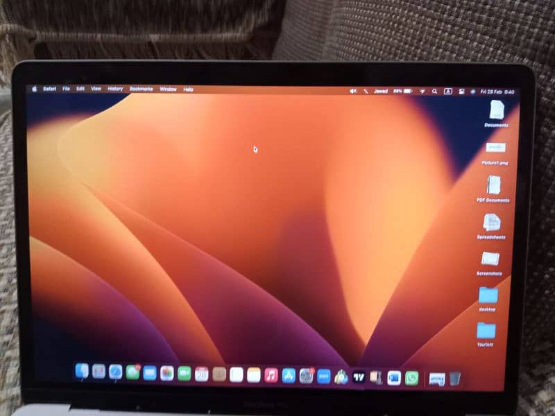 apple MacBook pro 2017 4