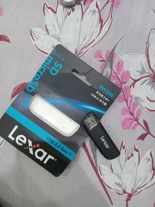 Lexar Original Card reader 2