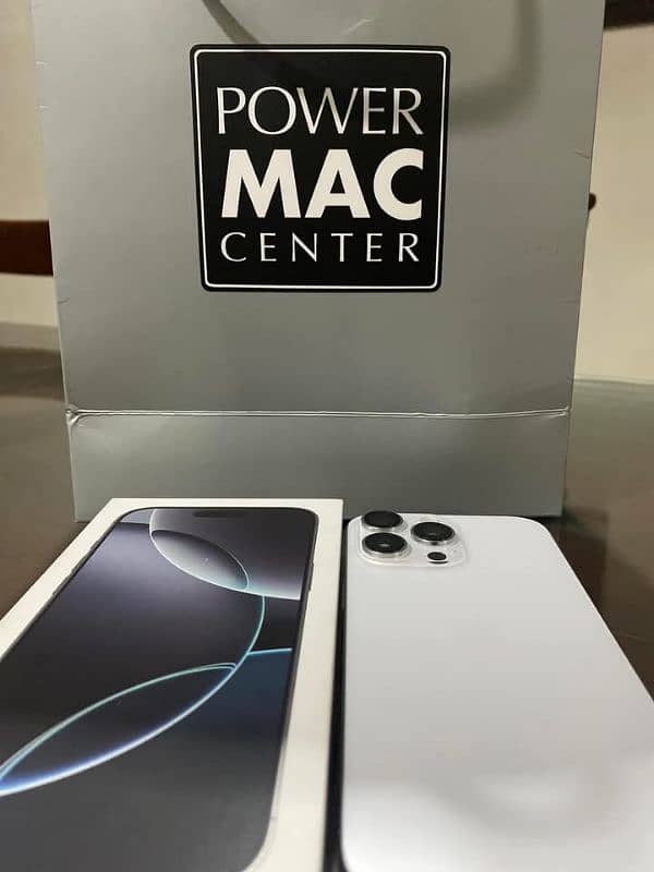 i Phone 8plus, 11,12,13,14,15 pro max on instalment Whatsap 3062623924 3