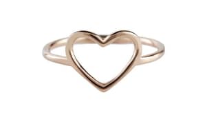 Beautiful Golden Heart Ring
                                title=