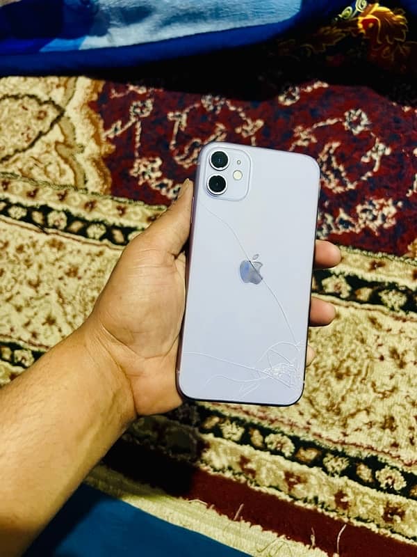 iphone 11 128 urgent sell 7