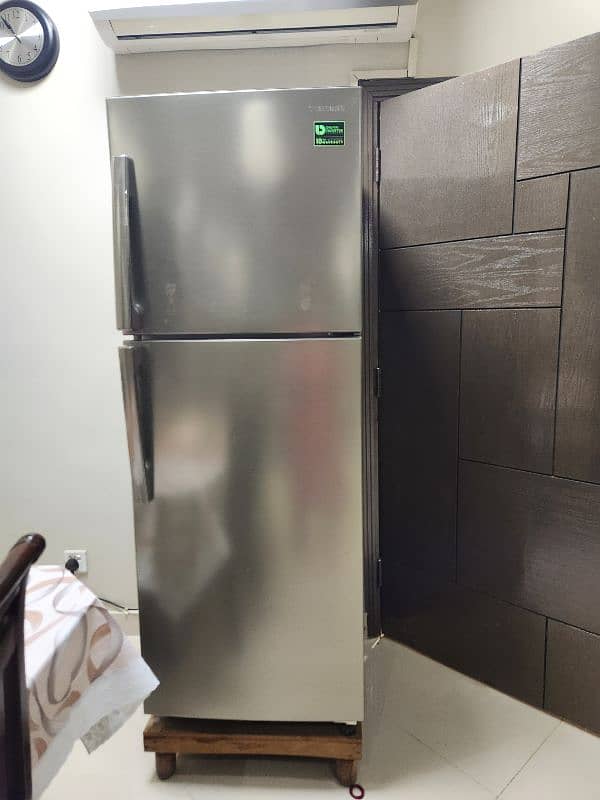 Samsung refrigerator 0