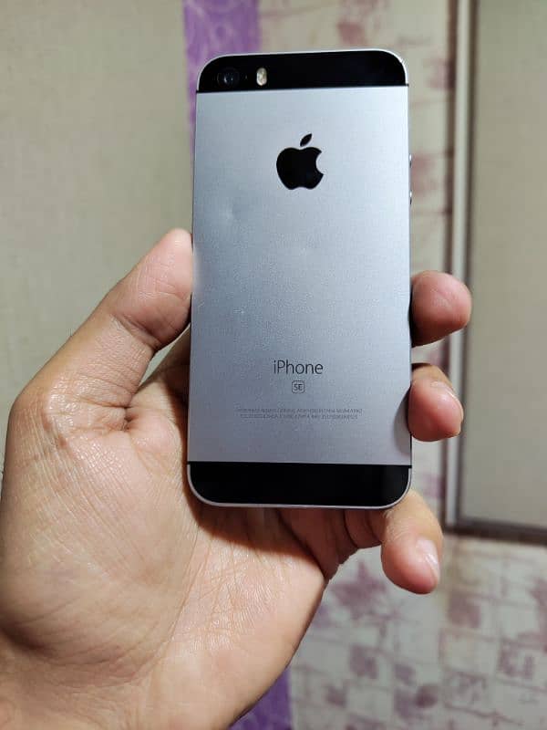 iPhone SE 2016 64gb Non PTA Bypass 0