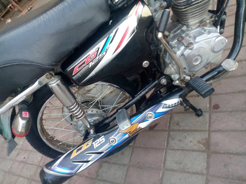 Honda CG 125 urgent sale 6