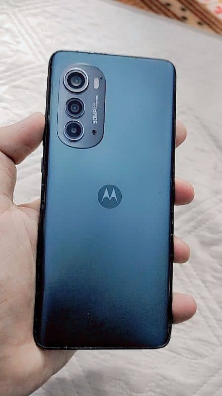 moto edge 2022 urgent sale 5