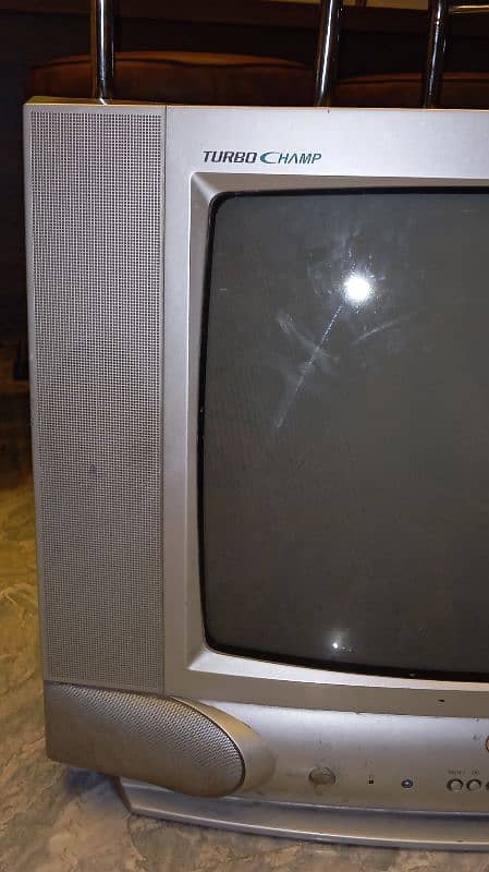 LG turbo champ television 1