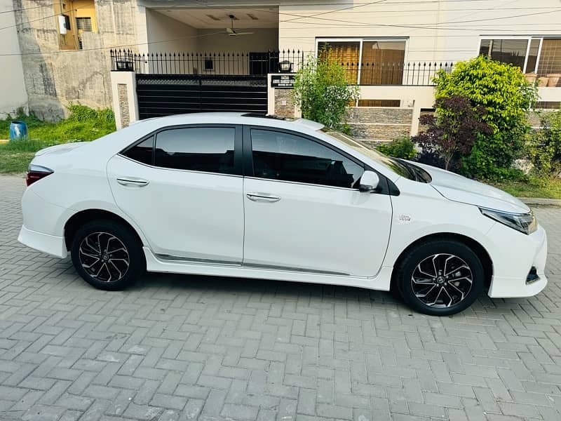 Toyota Corolla Altis 1.6 special edition 2023 1