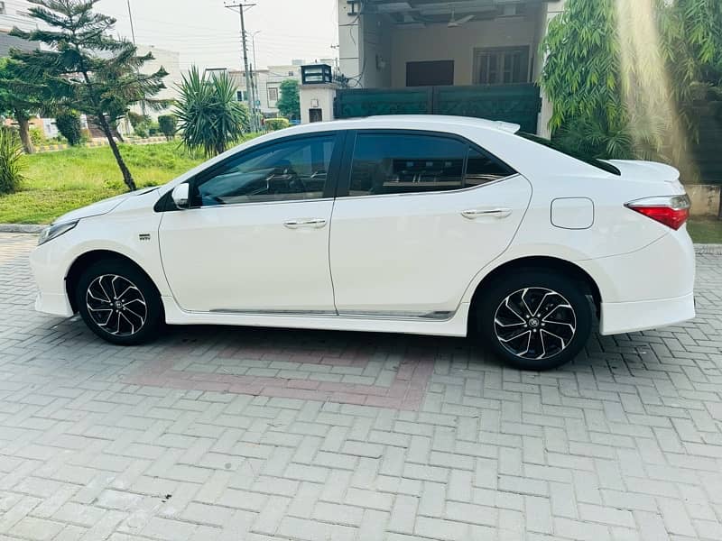 Toyota Corolla Altis 1.6 special edition 2023 3