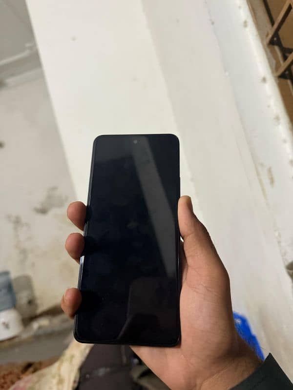 Infinix Hot 40  8+8/256GB 10/10 condition with box & charger 2