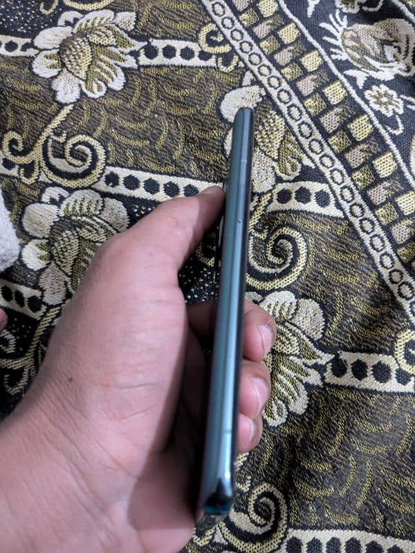 One Plus 9 Pro urgent 3